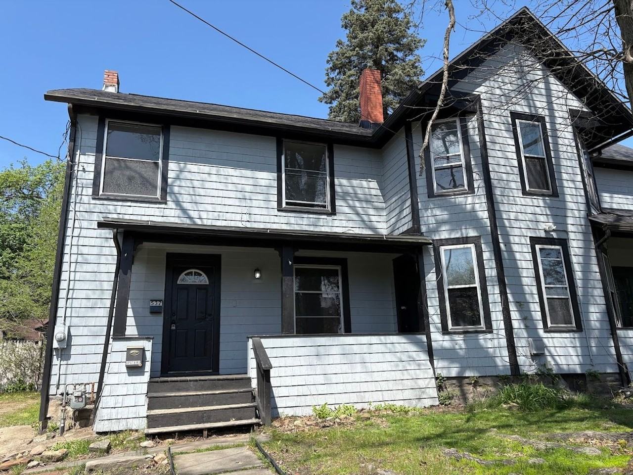 532 Crosby St - Photo 2 of 29