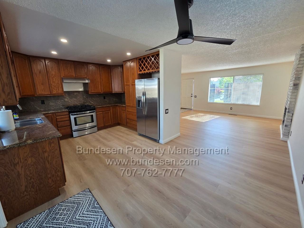 8545 Liman Way - Photo 6 of 17