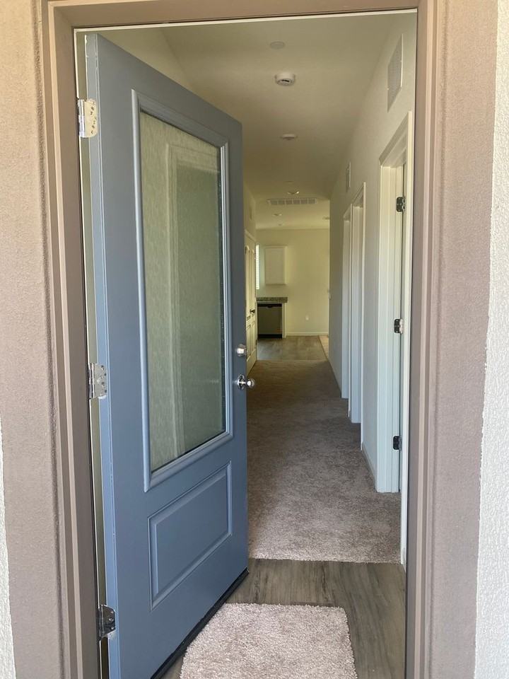 4516 Santa Fe St - Photo 4 of 15