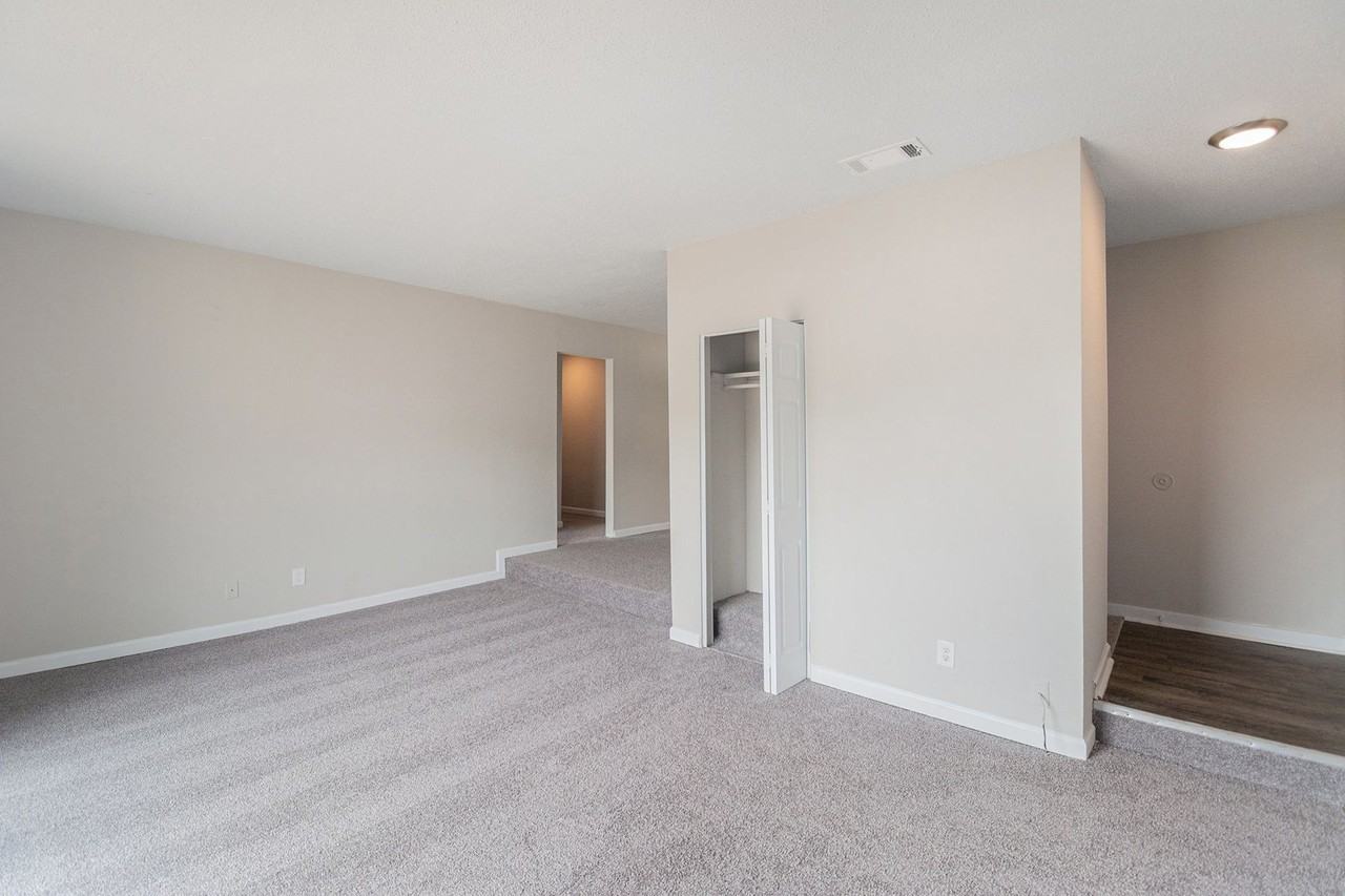 High Pointe - Photo 6 of 20