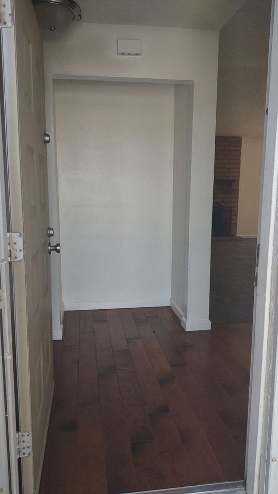 4111 Ozro Ct - Photo 2 of 29