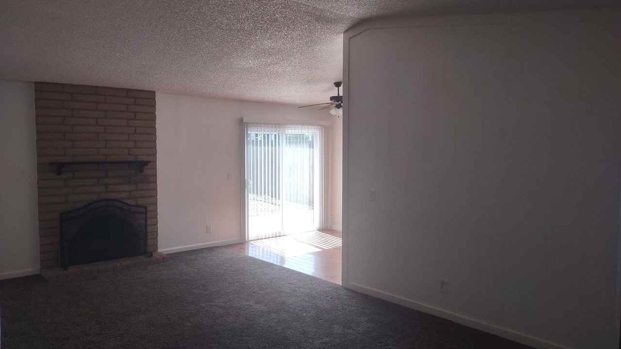 4111 Ozro Ct - Photo 3 of 29