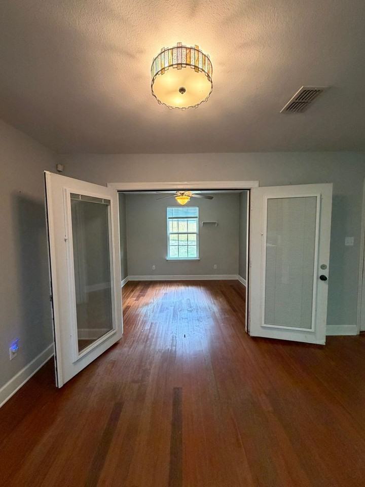 153 Louis John Ln - Photo 5 of 33