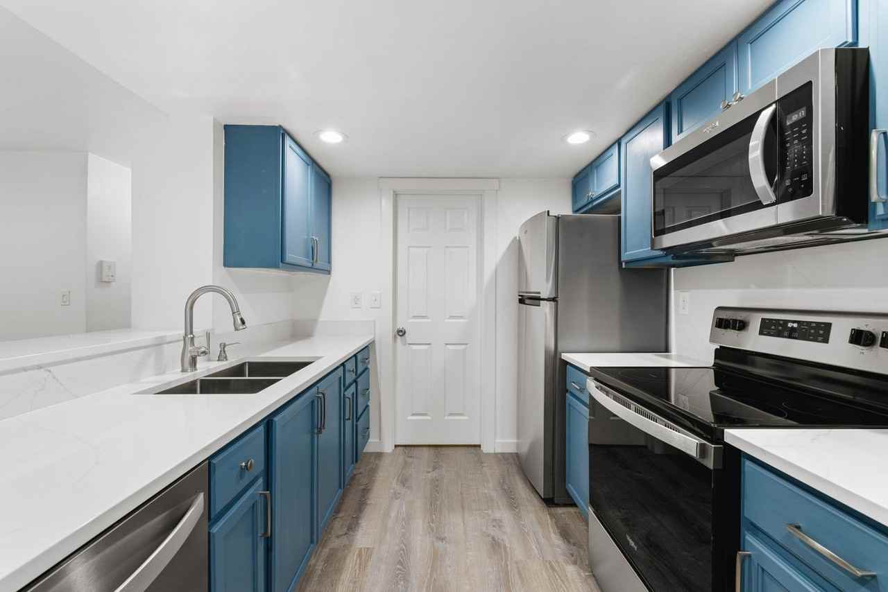 14620 Ne 31st St #E304 - Photo 5 of 22