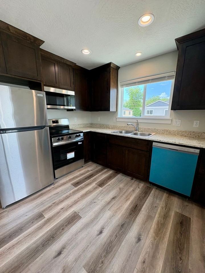 1123 Annalise St - Photo 4 of 8