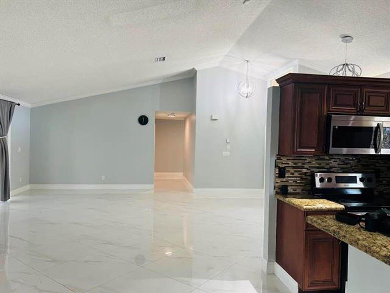 12623 12623 SW 8th Court Ct #0 - Photo 4 of 21