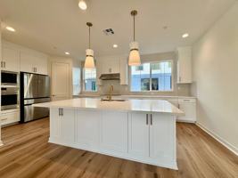 featured image of 2543 Elderberry Ln