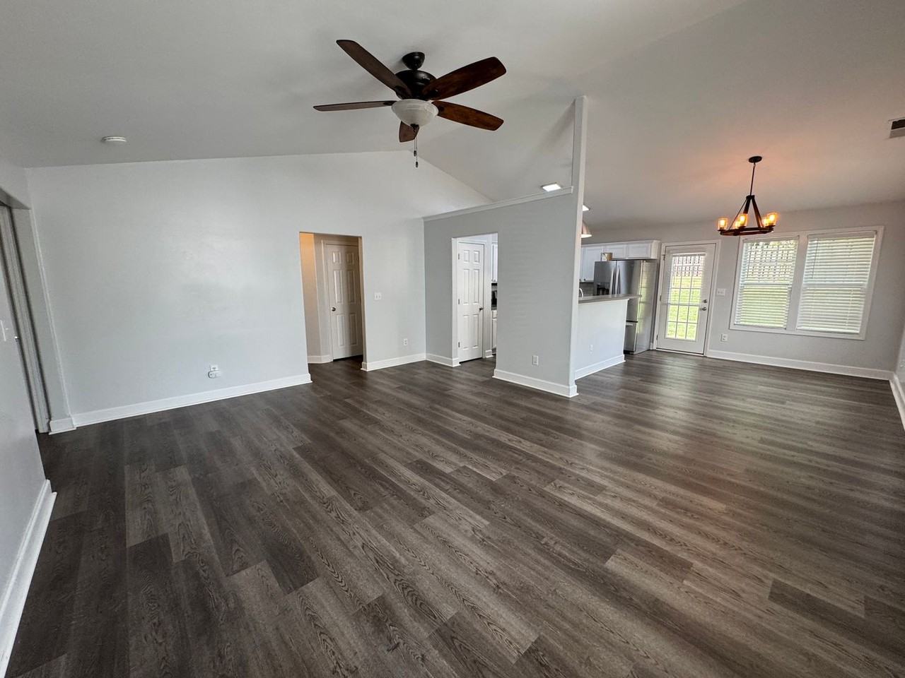 416 Dutchmans Meadow Dr - Photo 3 of 27