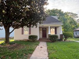 featured image of 1442 N Texas Ave