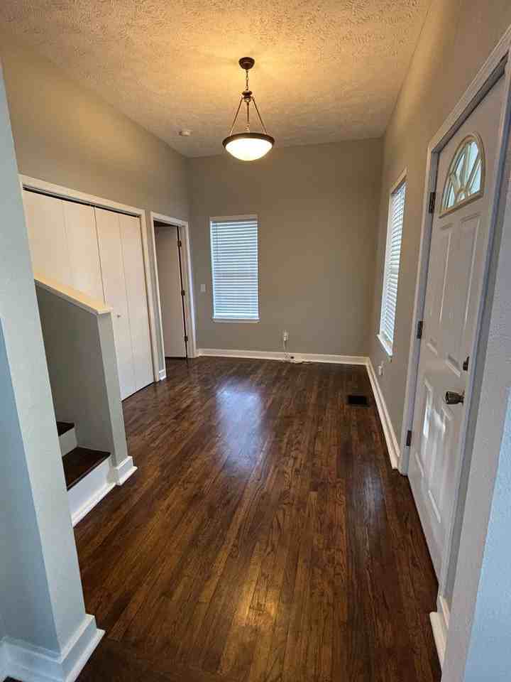 1442 N Texas Ave - Photo 4 of 26