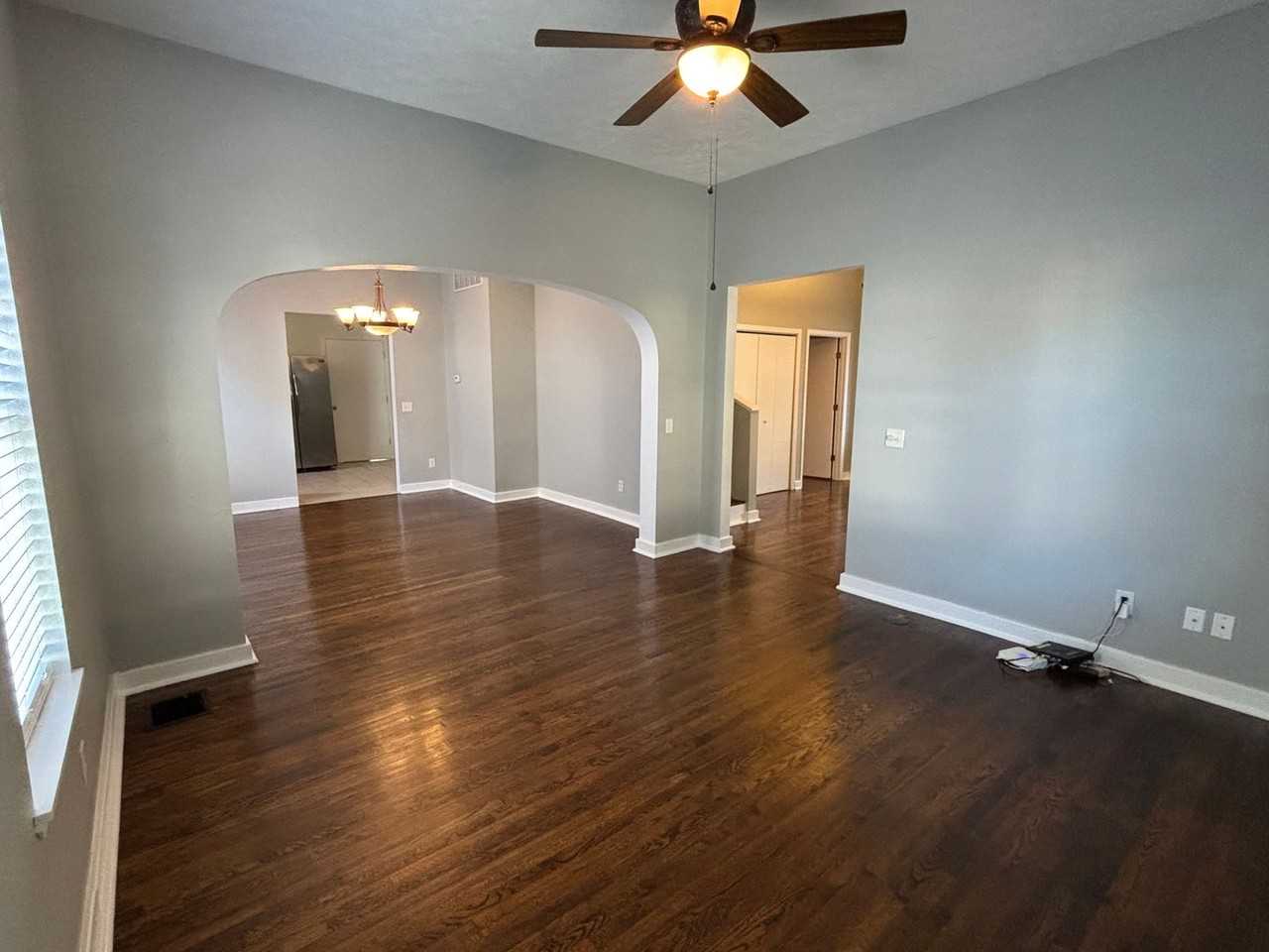 1442 N Texas Ave - Photo 6 of 26