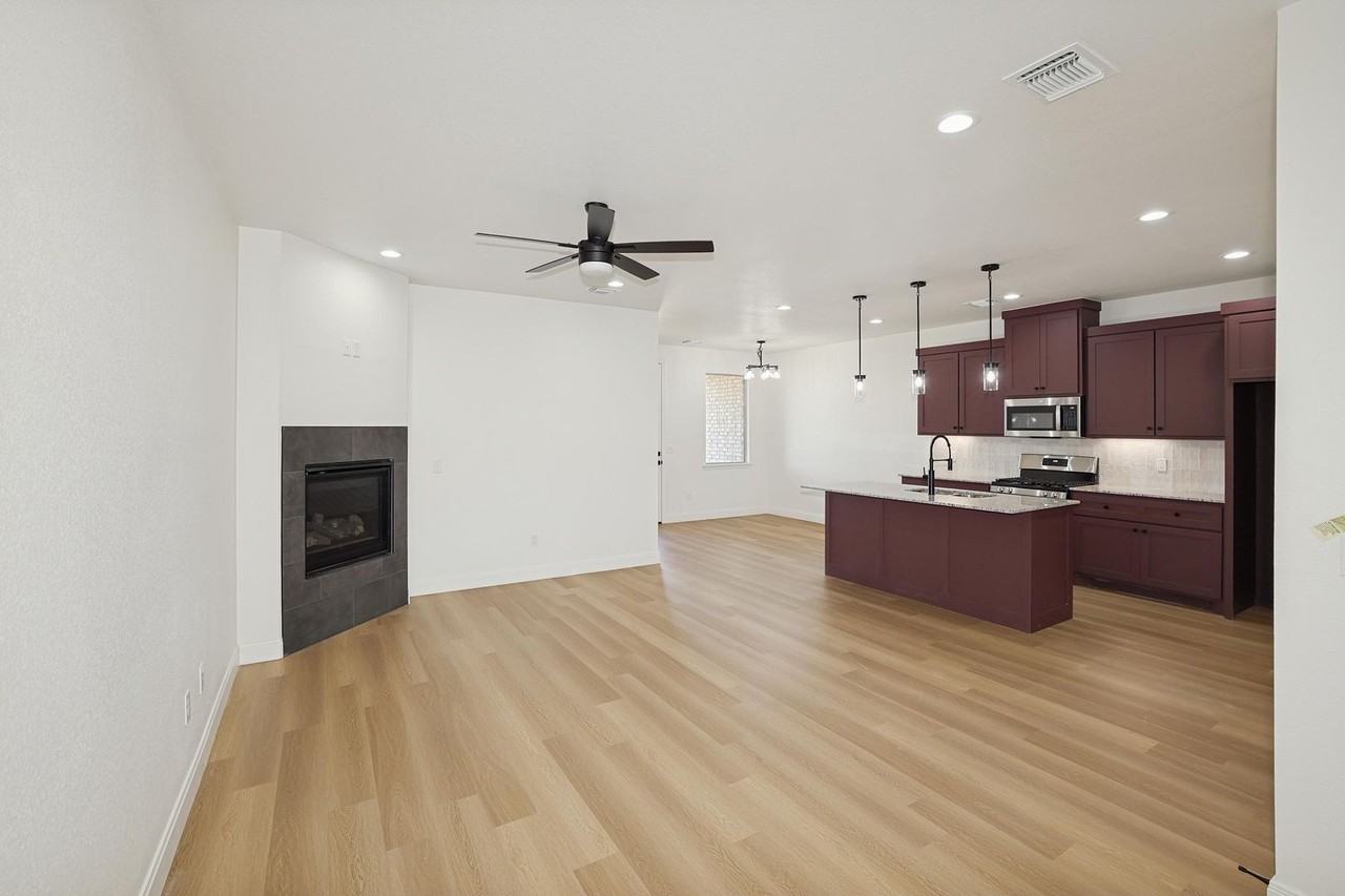 19151 Sierra Madre Dr #D - Photo 6 of 50
