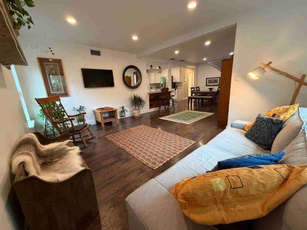 6809 Duquesne Dr - Photo 5 of 38
