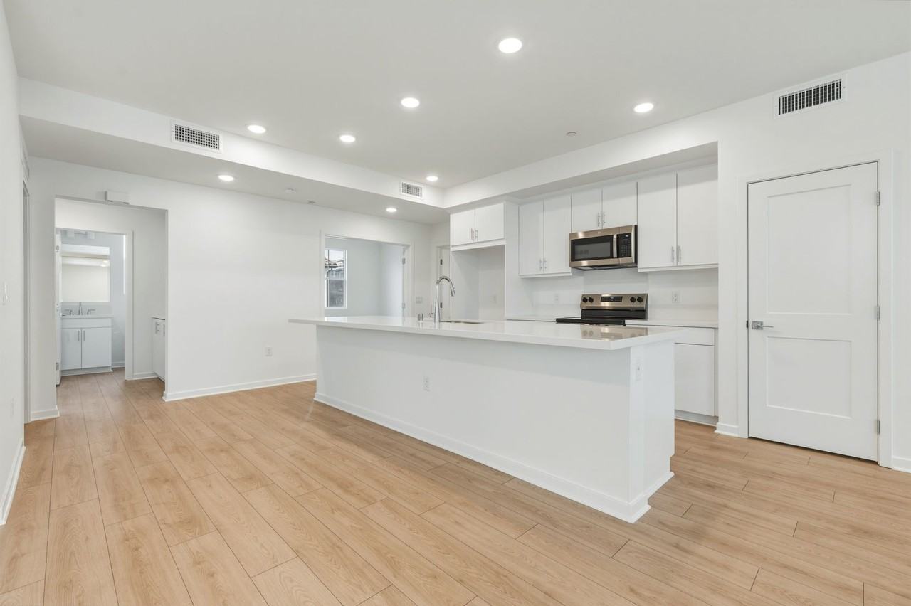 749 Marmalade Pl - Photo 7 of 49