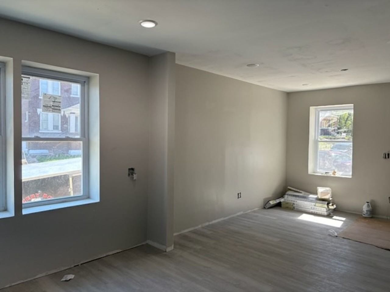 5200 Von Phul St - Photo 2 of 16