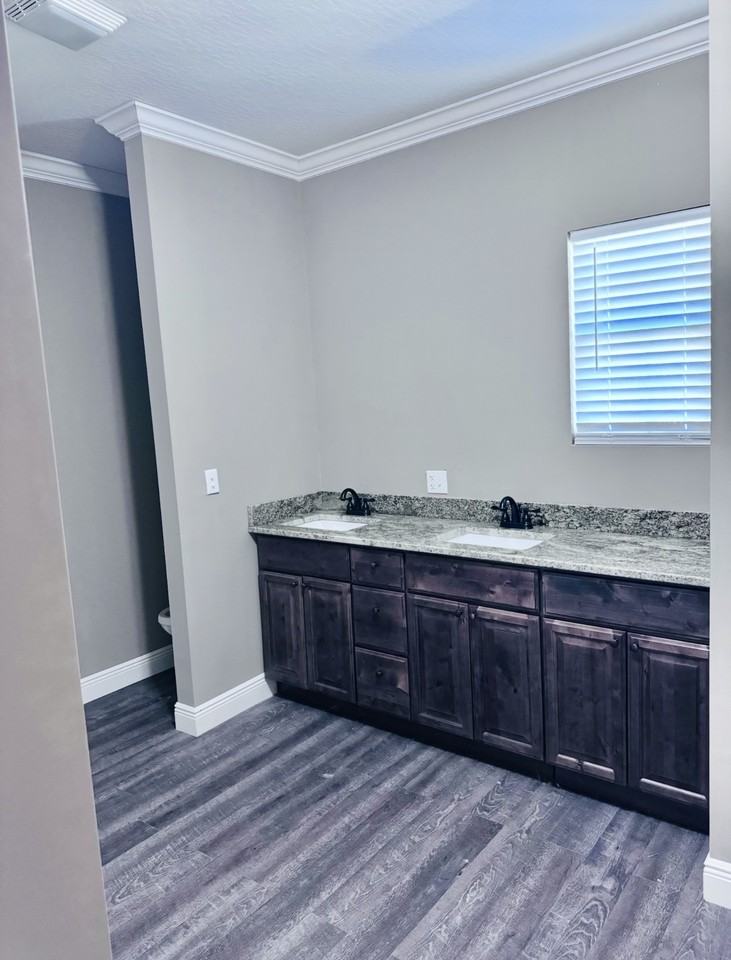 110 Grovewood Dr #NA - Photo 6 of 11