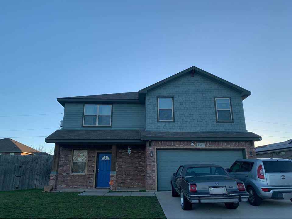2801 Curtis Dr #NA - Photo 3 of 18
