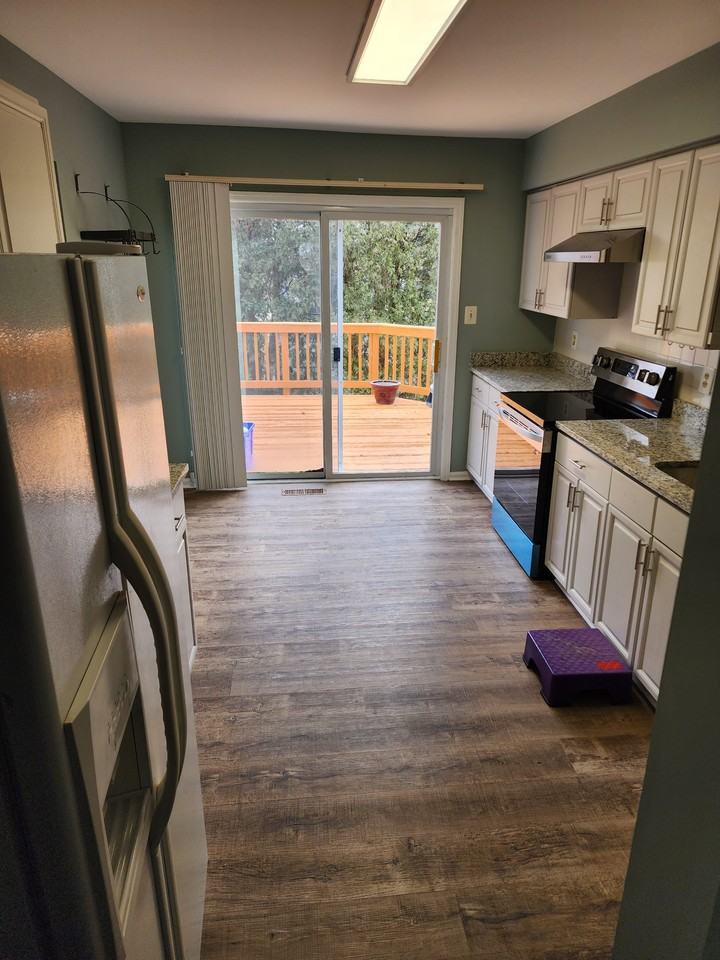 6501 Kemper Lakes Ct #NA - Photo 7 of 18