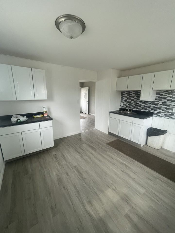 2482 Vigo St #NA - Photo 3 of 8