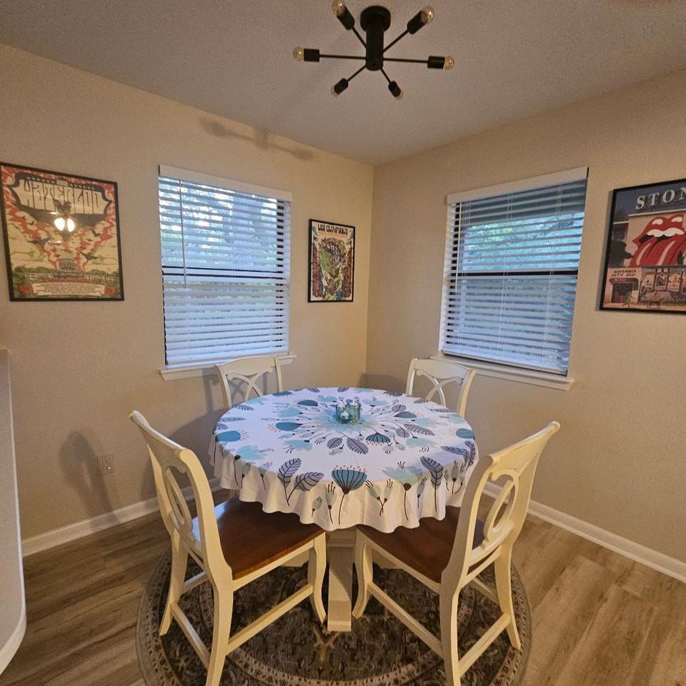 8600 North Madrone Trail - Photo 3 of 14