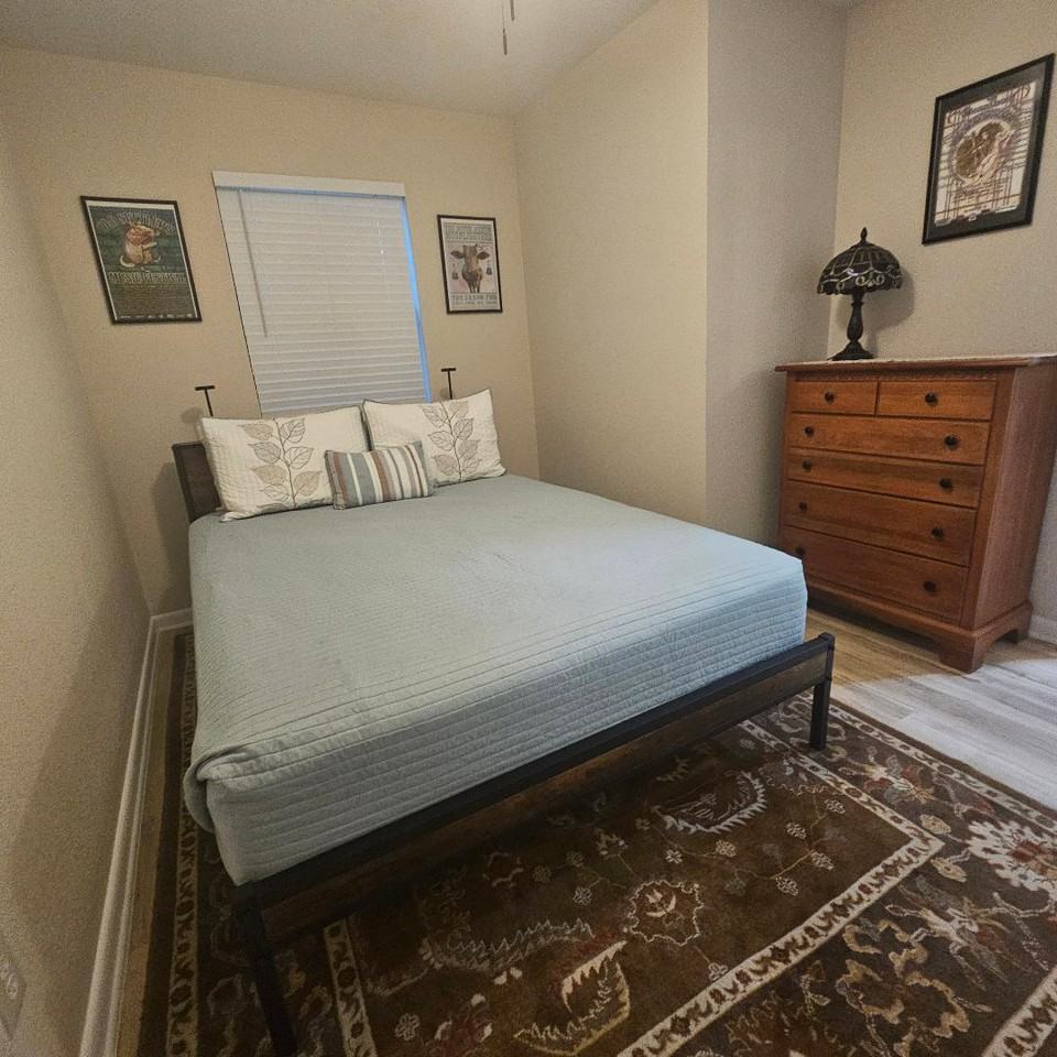 8600 North Madrone Trail - Photo 6 of 14