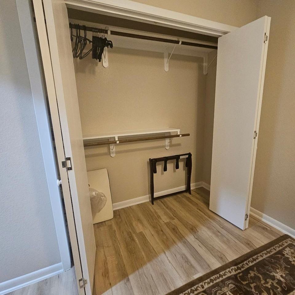 8600 North Madrone Trail - Photo 7 of 14