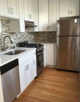 N Rockwell St & W Leland Ave - Photo 1 of 1