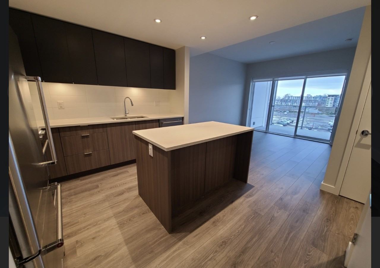 3000 East Kent Avenue South - Photo 4 of 15