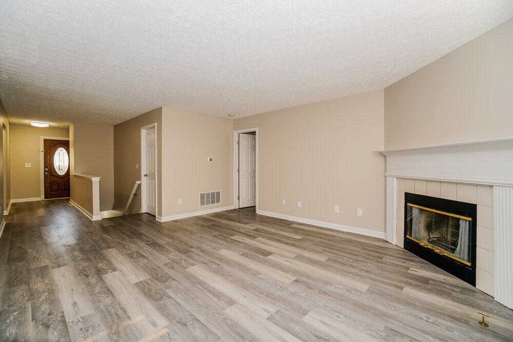 1097 Leclerc Pl - Photo 7 of 17