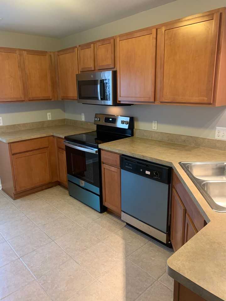 8457 Towne Center Cir N Bldg 7 #90 - Photo 7 of 21