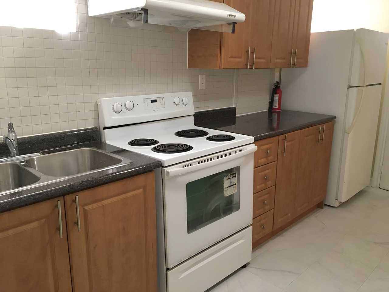 40 Fairfield Avenue - Photo 3 of 16
