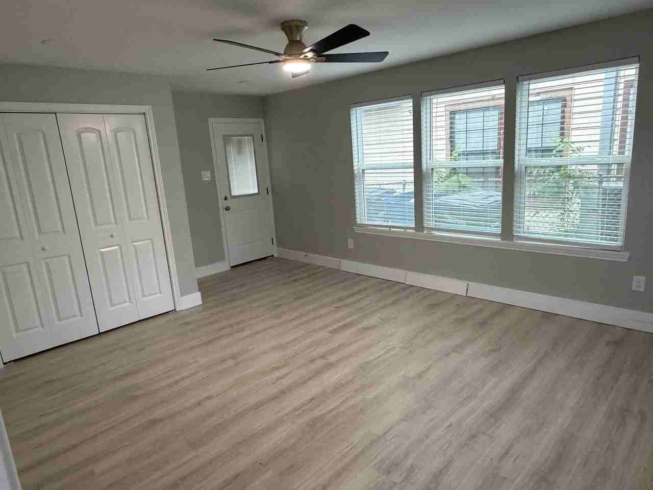 146 Redrock Dr #1 - Photo 7 of 12
