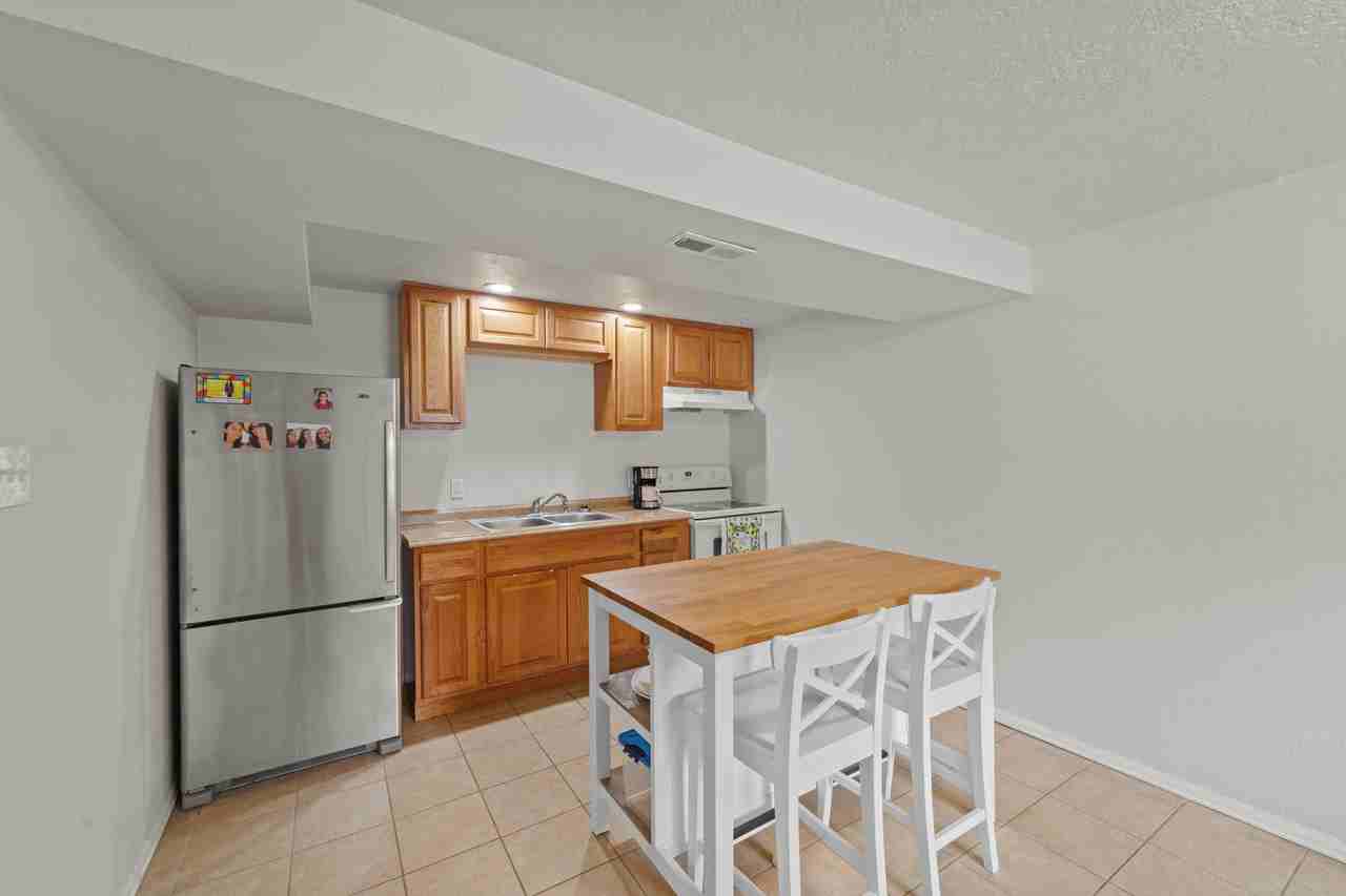 2352 North Circle Drive - B-Downstairs - Photo 2 of 10