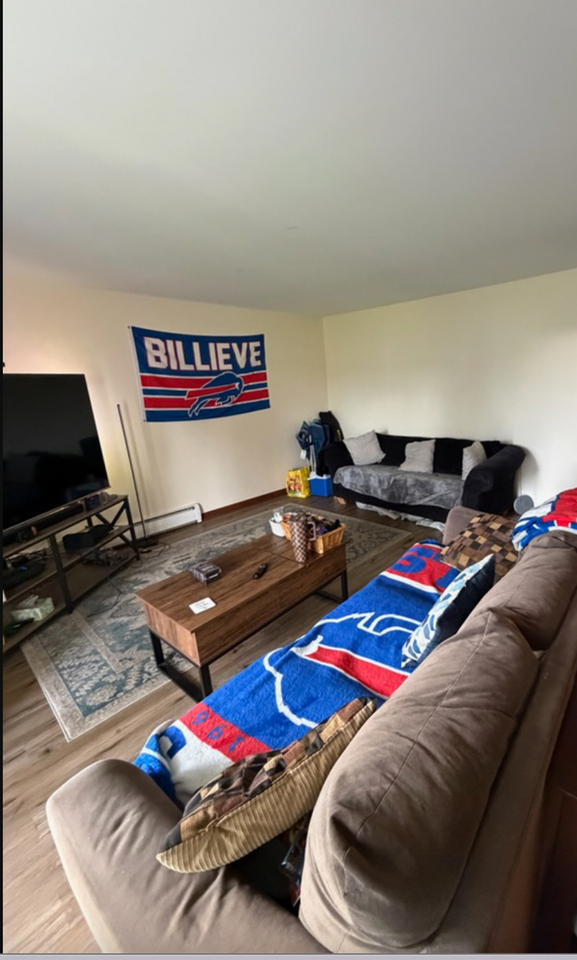 Islebrook Apartments - Photo 7 of 24