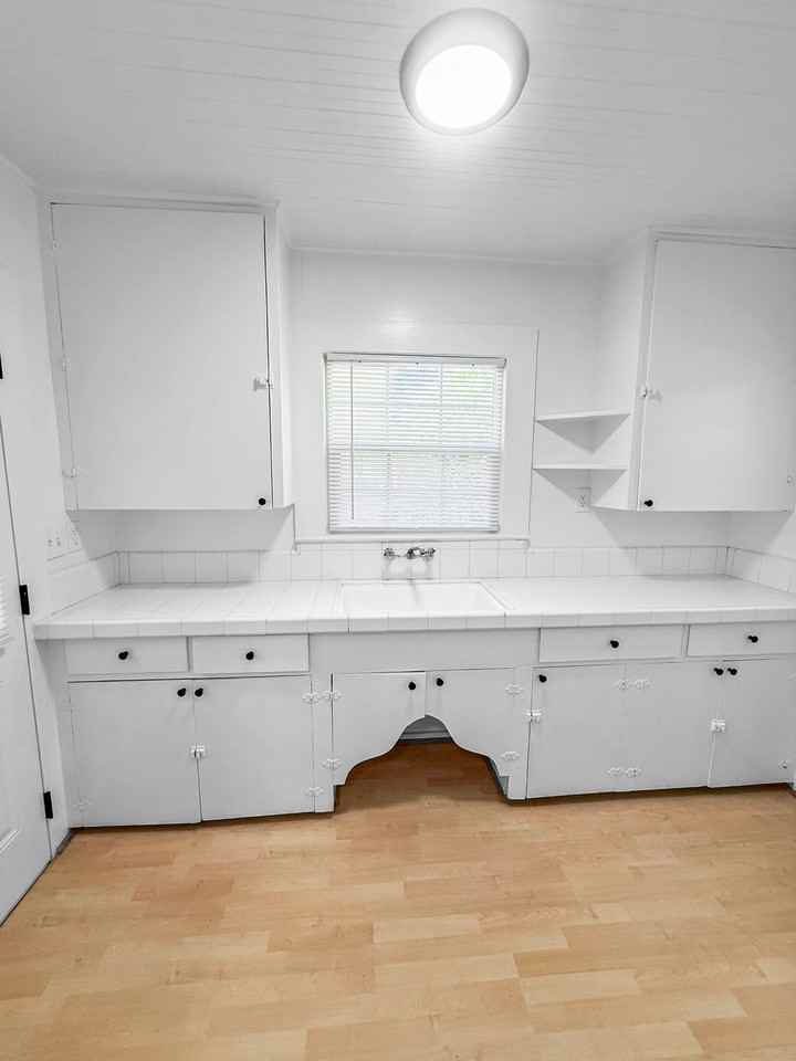 1730 Mckinley Ave #1 - Photo 3 of 15