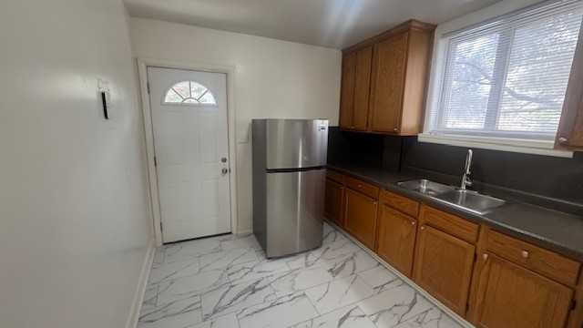 303 Randall Ave #6 - Photo 3 of 11