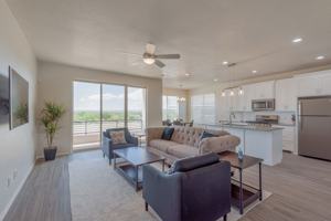 featured image of 8801 Horizon Way Ne