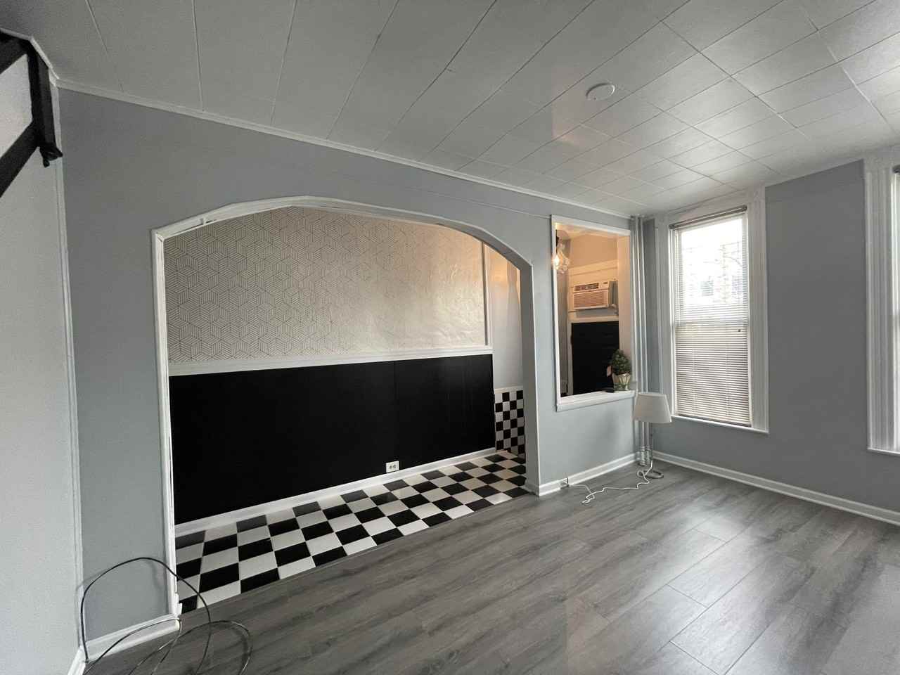1324 James St #1 - Photo 5 of 13