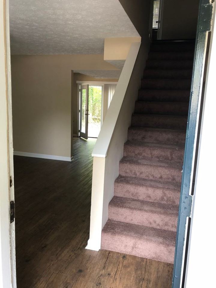 4754 Chariot Dr - Photo 2 of 11
