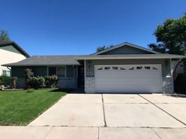 featured image of 3072 Meadowlands Dr