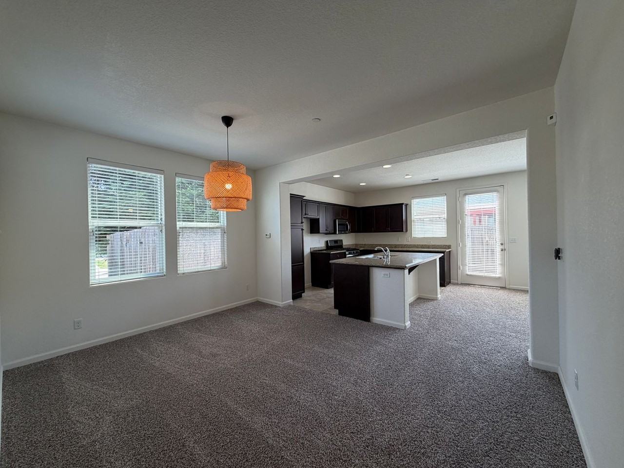 7399 E Giavanna Ave - Photo 3 of 19