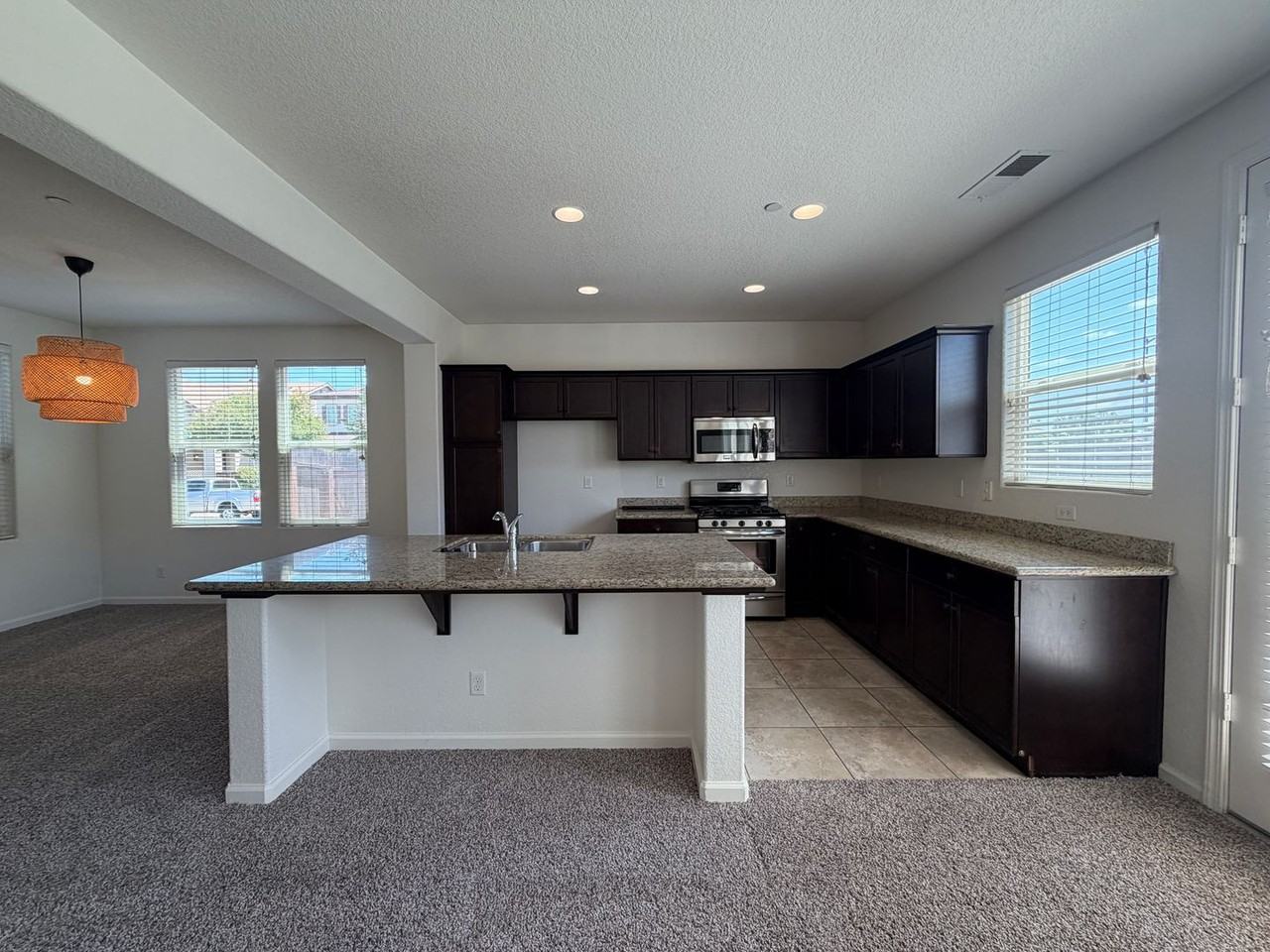 7399 E Giavanna Ave - Photo 4 of 19