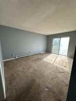 176 Lincoln St - Photo 1 of 1