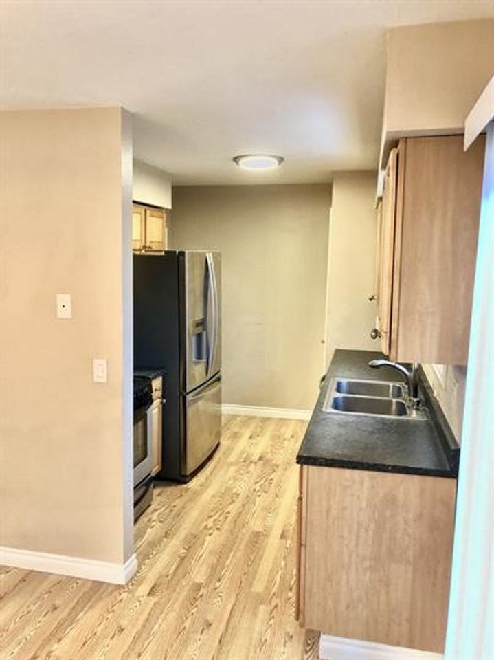 11614 Dawn St - Photo 5 of 14
