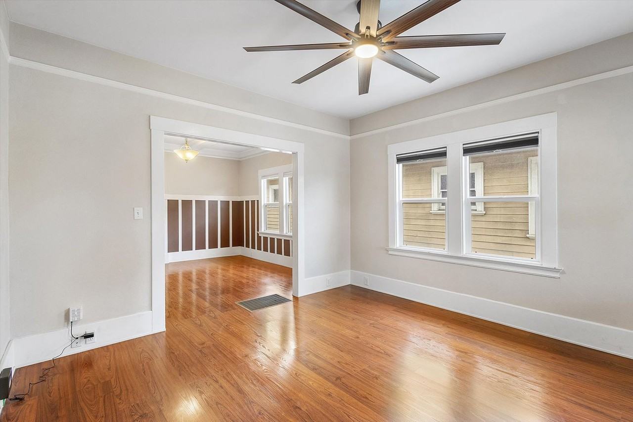 1832 9th St - Photo 3 of 18