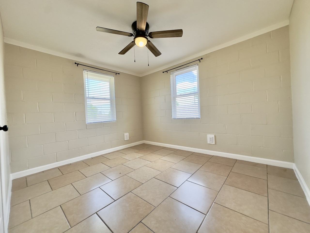 8724 Forshey St #2A - Photo 4 of 11