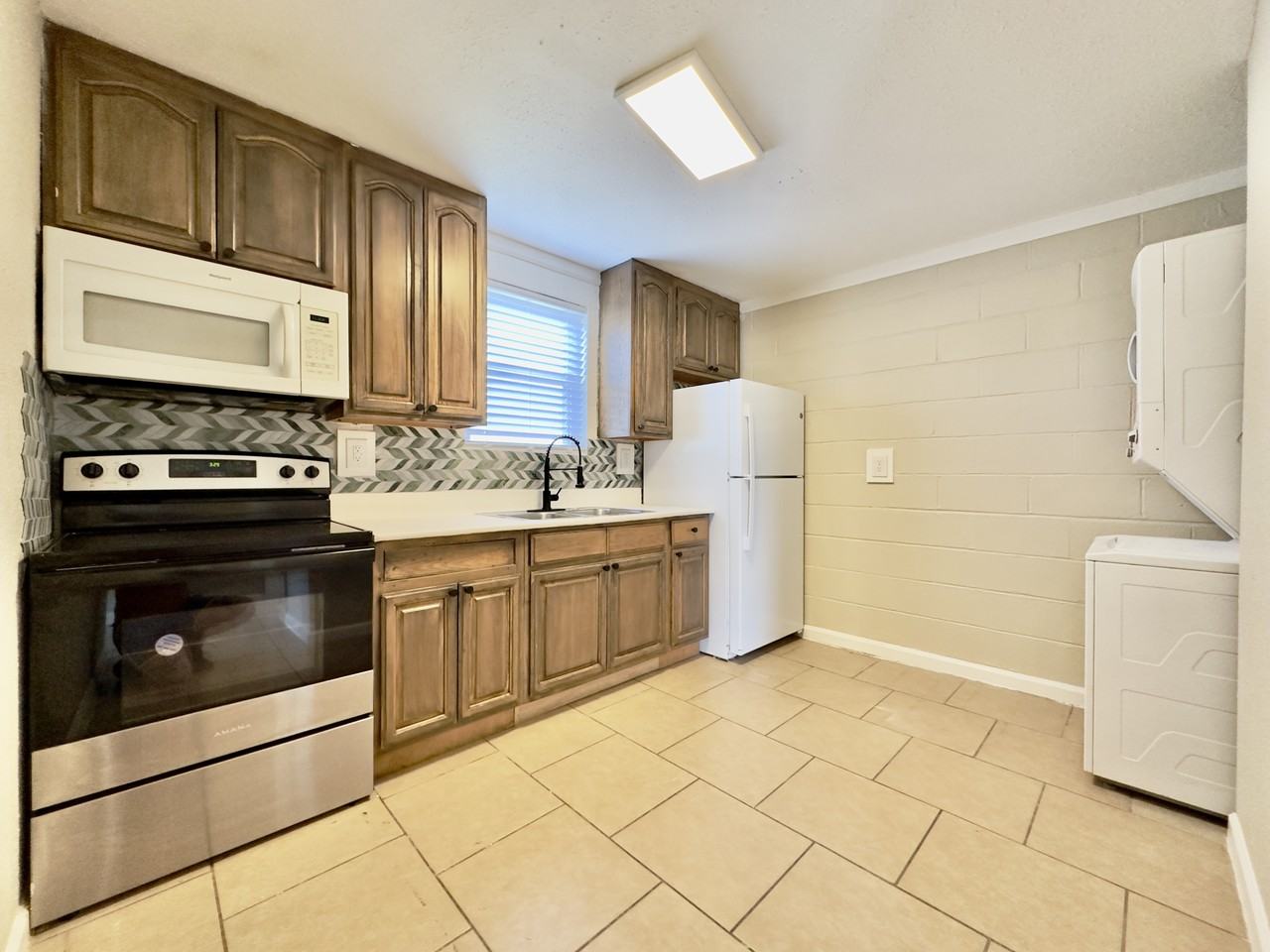 8724 Forshey St #2A - Photo 6 of 11