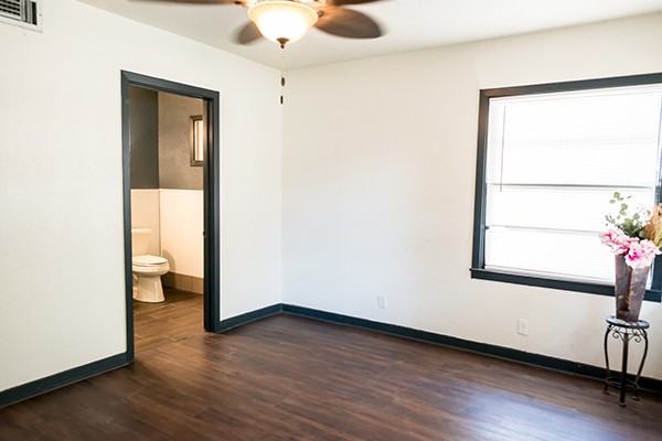 1702 E Park Ave #1 - Photo 6 of 25