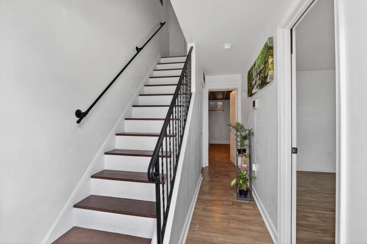 2925 Wythe Ct #1 - Photo 5 of 24