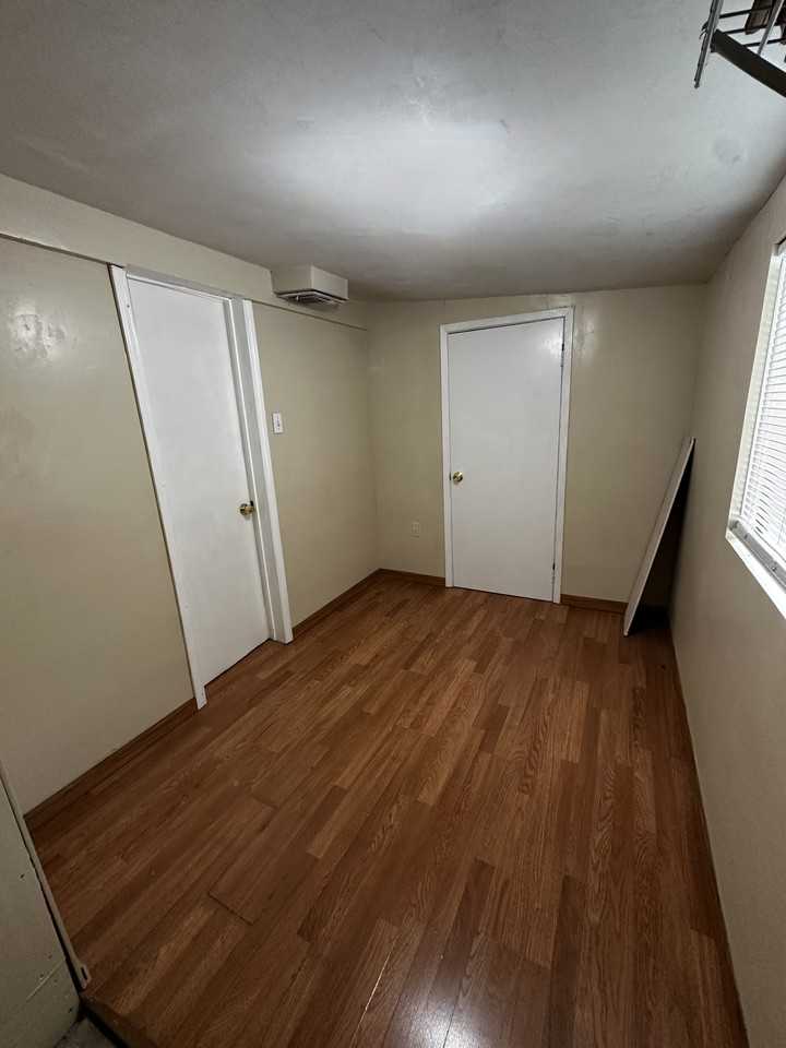 415 Chalmers Ave #2 - Photo 6 of 10